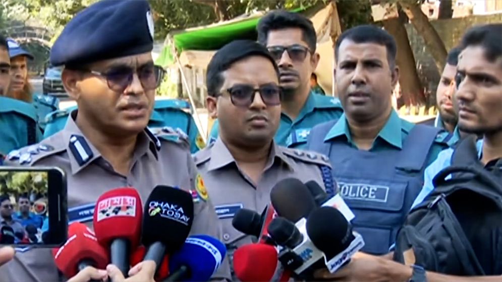 রায় ঘিরে কোনো নিরাপত্তা ঝুঁকি নেই, নগরবাসীকে প্রাত্যহিক কাজ চালিয়ে যাওয়ার আহ্বান