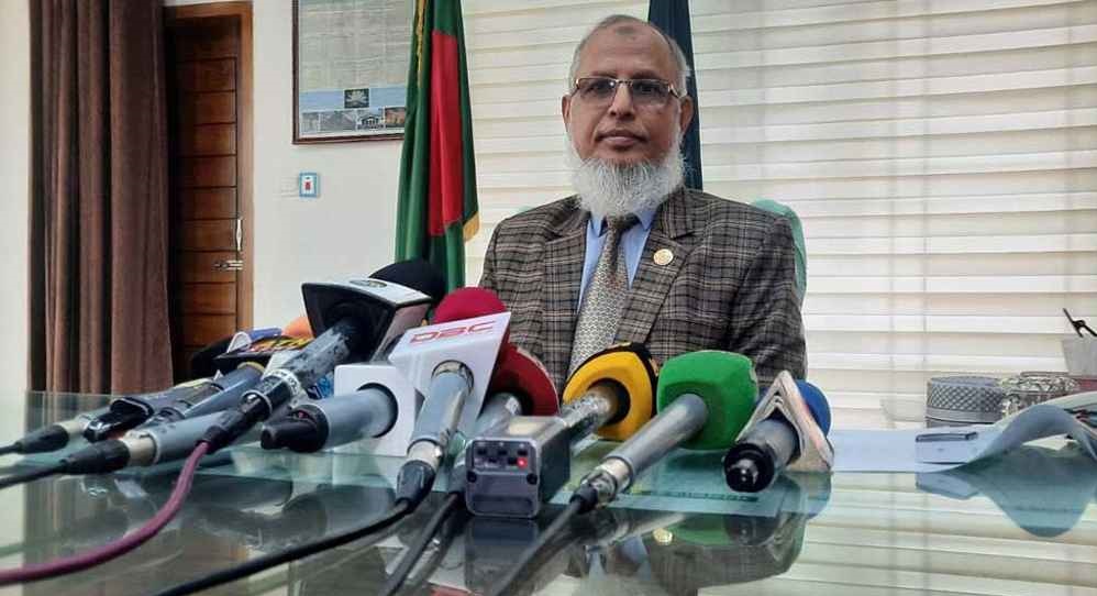 আসন্ন নির্বাচনে ভোটের পরিবেশ নিয়ে যা জানালেন ইসি আনোয়ারুল