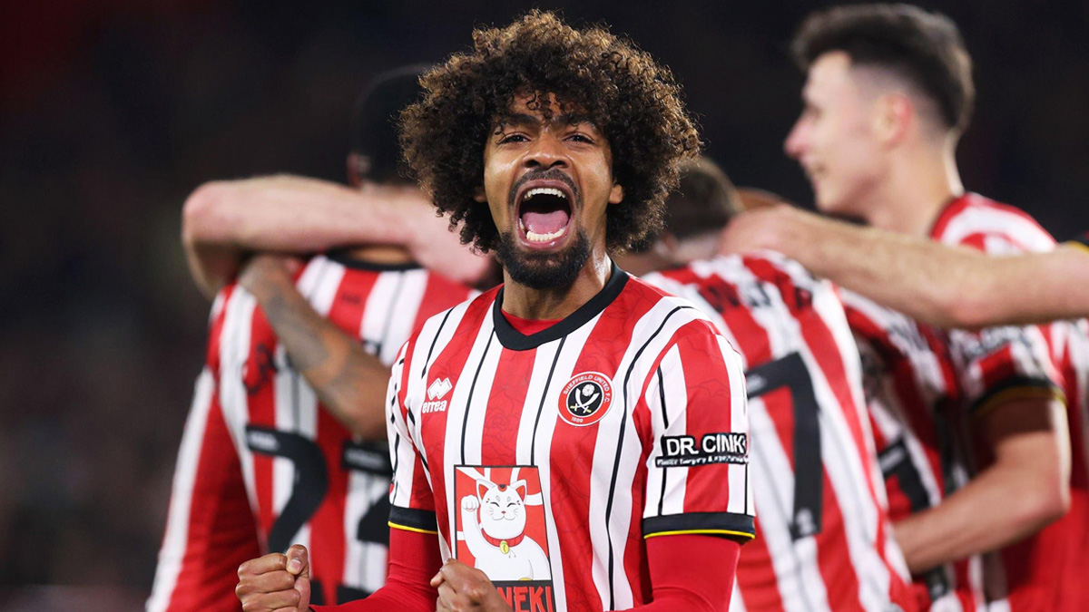 ইংল্যান্ডে ফিরেই জয়ের দেখা পেলেন হামজা