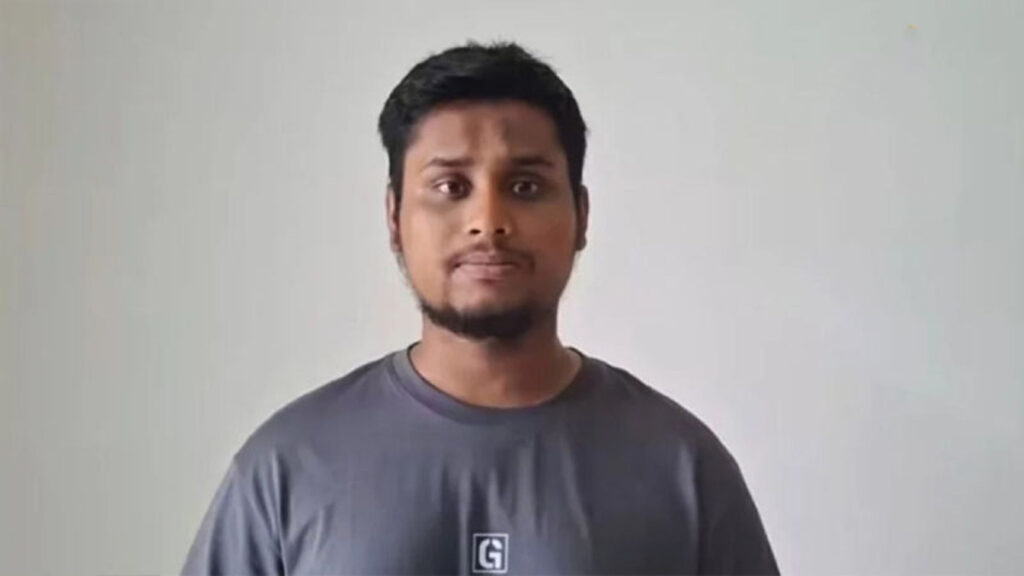 গাজীপুরে হাসনাত আব্দুল্লাহর গাড়িতে হামলা