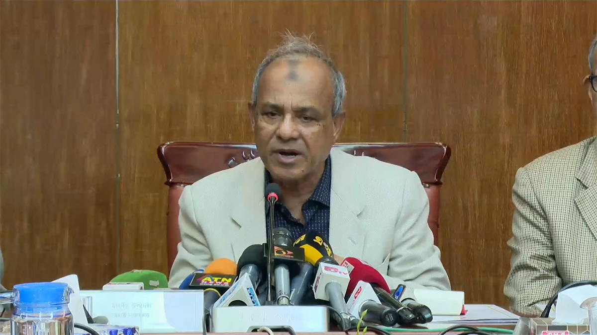 নুসরাত ফারিয়া গ্রেপ্তার: ফারুকীর মন্তব্যে স্বরাষ্ট্র উপদেষ্টার প্রতিক্রিয়া