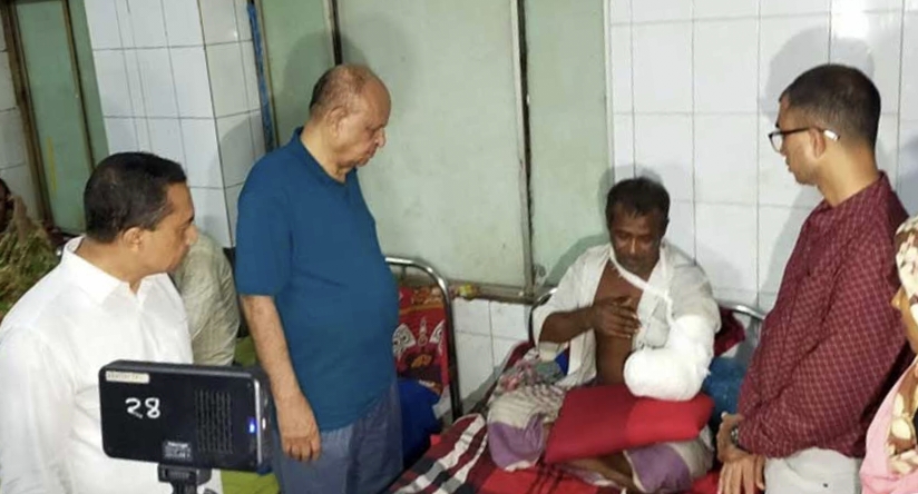 দুই হাসপাতাল পরিদর্শনে স্বাস্থ্যমন্ত্রী, অসন্তোষ প্রকাশ