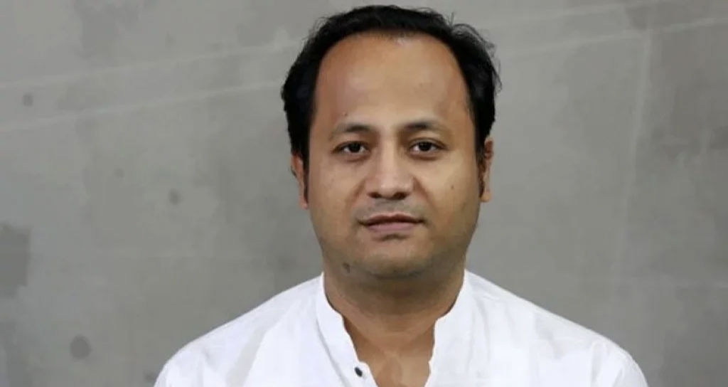 হঠাৎ ঢাকা বিশ্ববিদ্যালয়ে শিক্ষামন্ত্রী