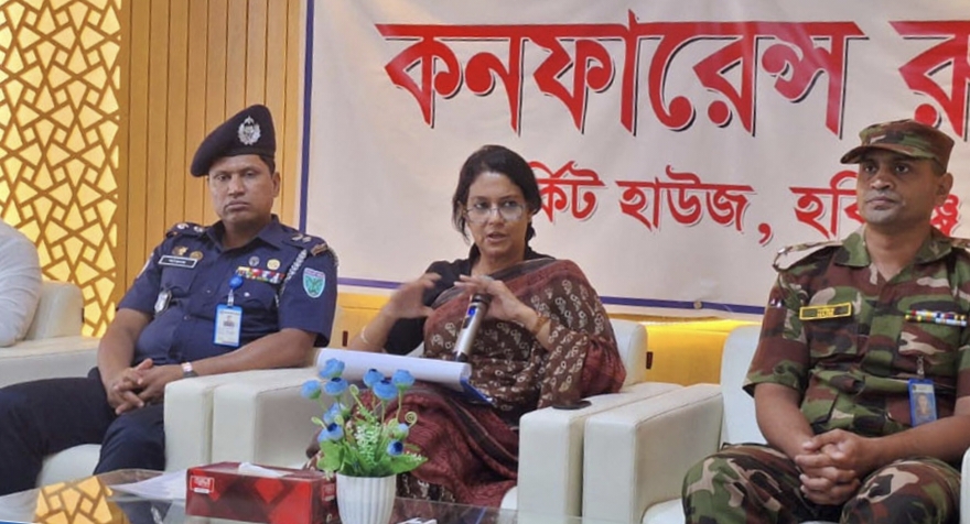 পানি ছাড়ার আন্তর্জাতিক নিয়ম প্রতিপালন করেনি ভারত: পরিবেশ উপদেষ্টা