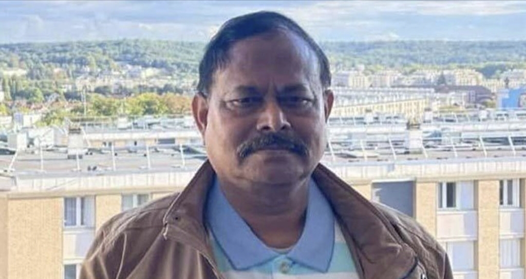 স্ত্রীসহ সাবেক সেনাপ্রধান আজিজের দেশত্যাগে নিষেধাজ্ঞা