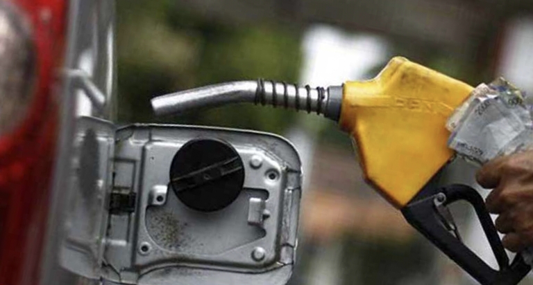 বিশ্ববাজারে জ্বালানি তেলের দাম বাড়ল