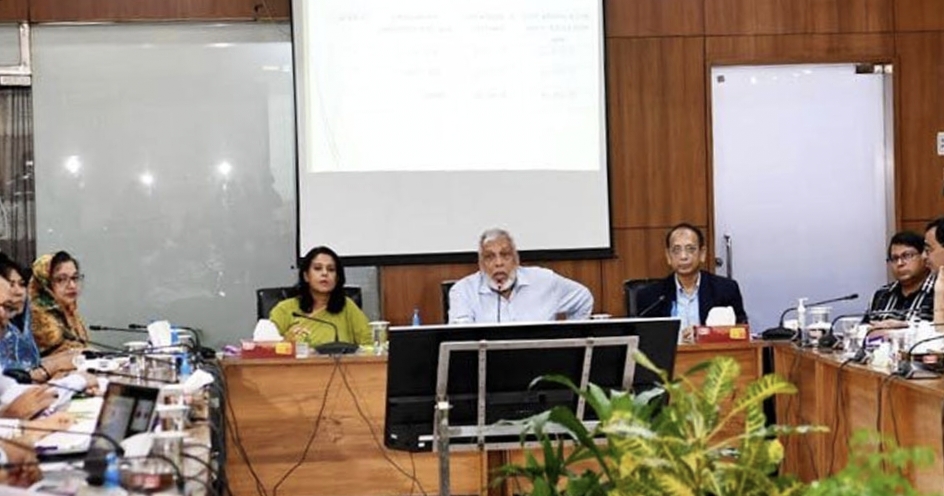 ৬ মাসের মধ্যে ফিটনেসবিহীন সব মোটরযান অপসারণের তাগিদ 