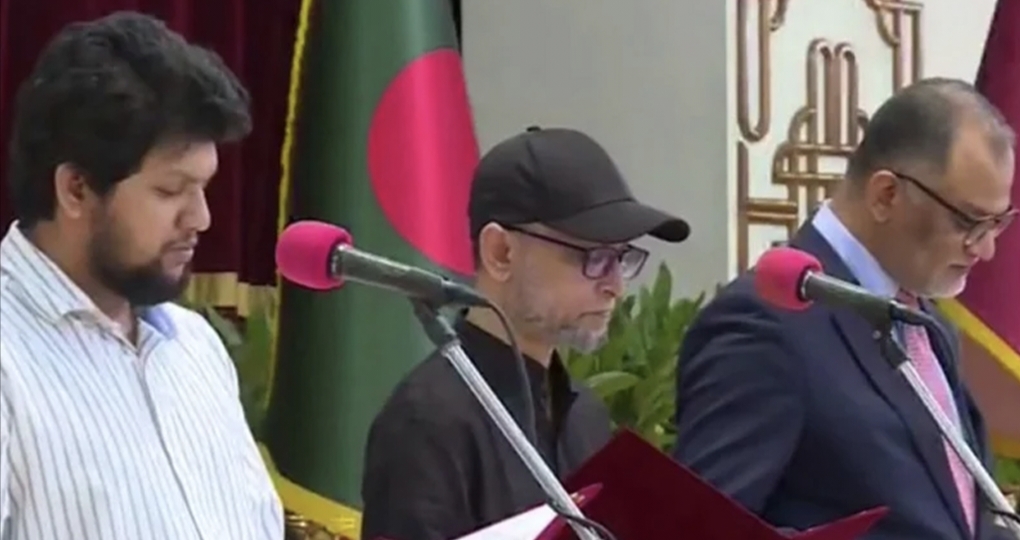 শপথ নিলেন নতুন ৩ উপদেষ্টা 