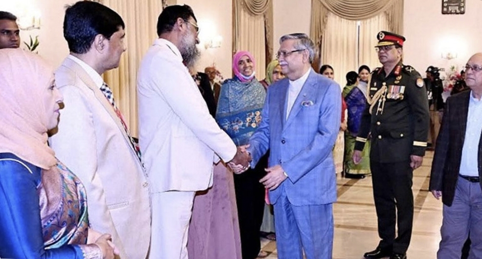 বঙ্গভবনে বীরশ্রেষ্ঠ পরিবারের সদস্যদের সংবর্ধনা