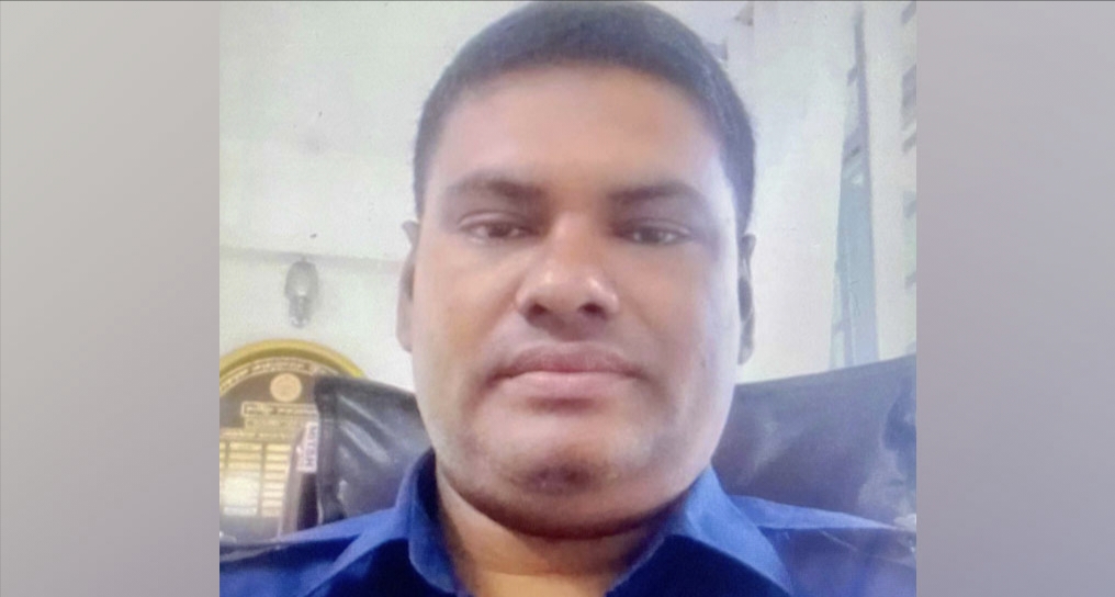 থানার ভেতর থেকে ওসির মরদেহ উদ্ধার