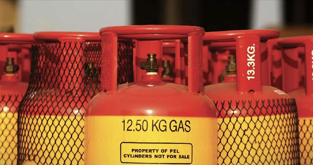 বাড়ল এলপি গ্যাসের দাম
