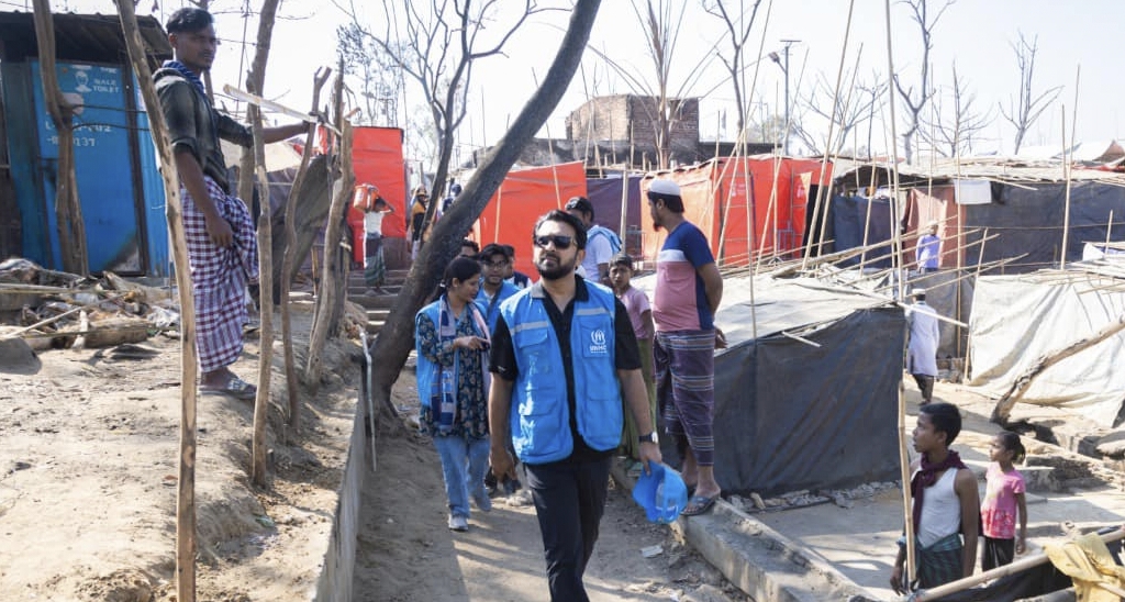 হানিমুন শেষেই রোহিঙ্গা শিবিরে তাহসান