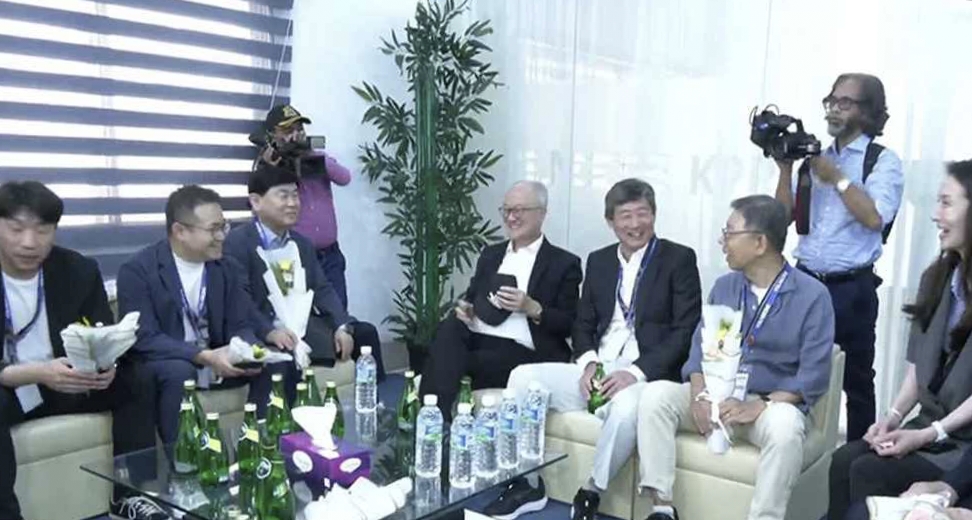 চট্টগ্রামে কোরিয়ান ইপিজেড পরিদর্শনে ৪০ দেশের প্রতিনিধি