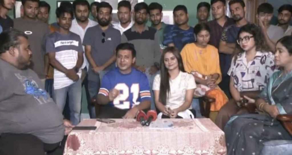 অভিনেত্রীকে ধর্ষণের হুমকির অভিযোগ: মুখ খুললেন অভিনেতা শামীম