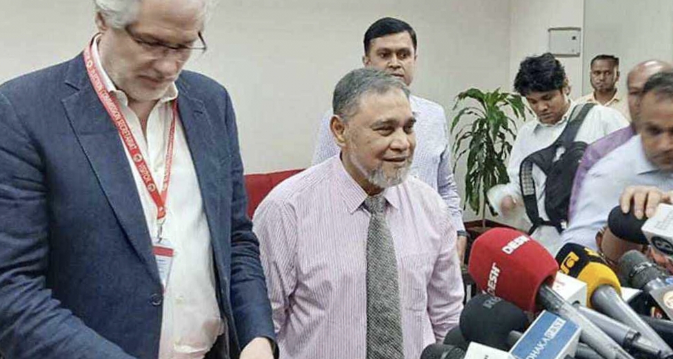 আ.লীগের বিষয়ে কখন সিদ্ধান্ত নেওয়া হবে, জানালেন সিইসি