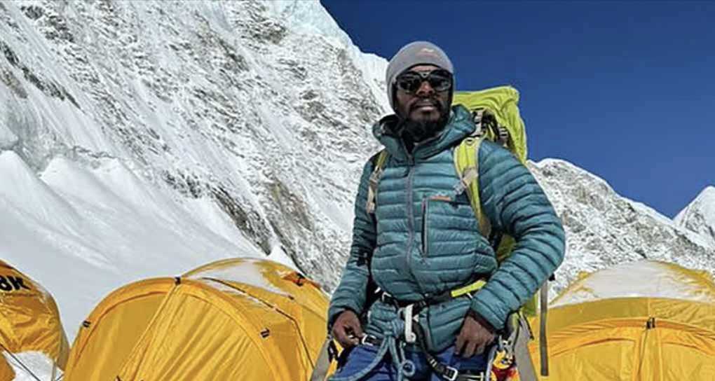 সপ্তম বাংলাদেশি হিসেবে এভারেস্ট জয় করলেন শাকিল