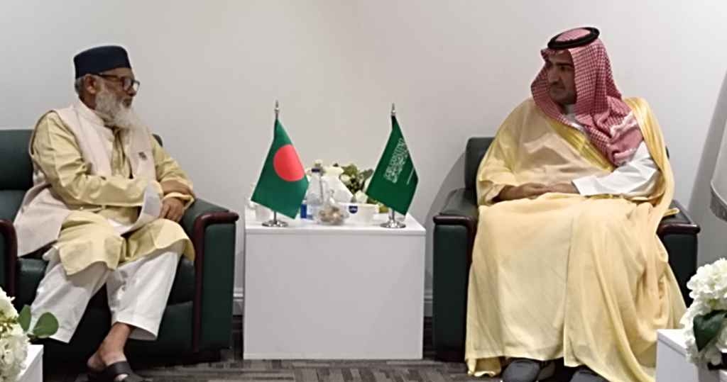 হজযাত্রীর কোটা না বাড়াতে সৌদি সরকারকে অনুরোধ ধর্ম উপদেষ্টার