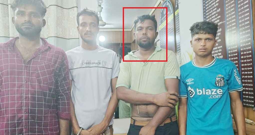 মুরাদনগরে ওই নারীর বিবস্ত্র ভিডিও করেন ছাত্রলীগ নেতা