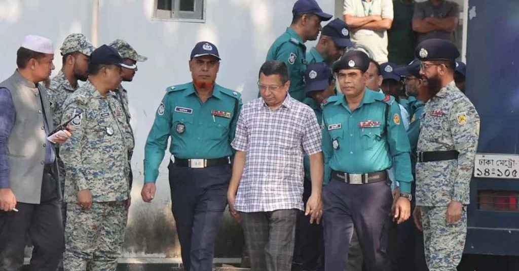 রাজসাক্ষী হওয়ায় ক্ষমা পেয়ে গেছেন সাবেক আইজিপি মামুন