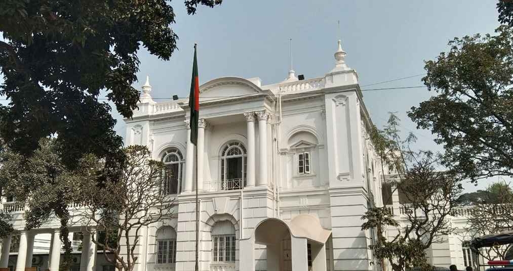 জুলাই-আগস্ট হত্যাকাণ্ড: সাবেক ৯ মন্ত্রীসহ ৩৯ জন ট্রাইব্যুনালে