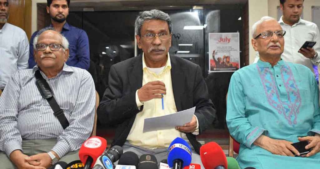 দেশ চালাবেন রাজনীতিবিদরা, অন্তর্বর্তী সরকার না: আলী রীয়াজ