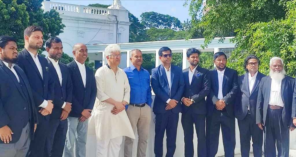 আন্তর্জাতিক অপরাধ ট্রাইব্যুনাল পরিদর্শনে দুই উপদেষ্টা