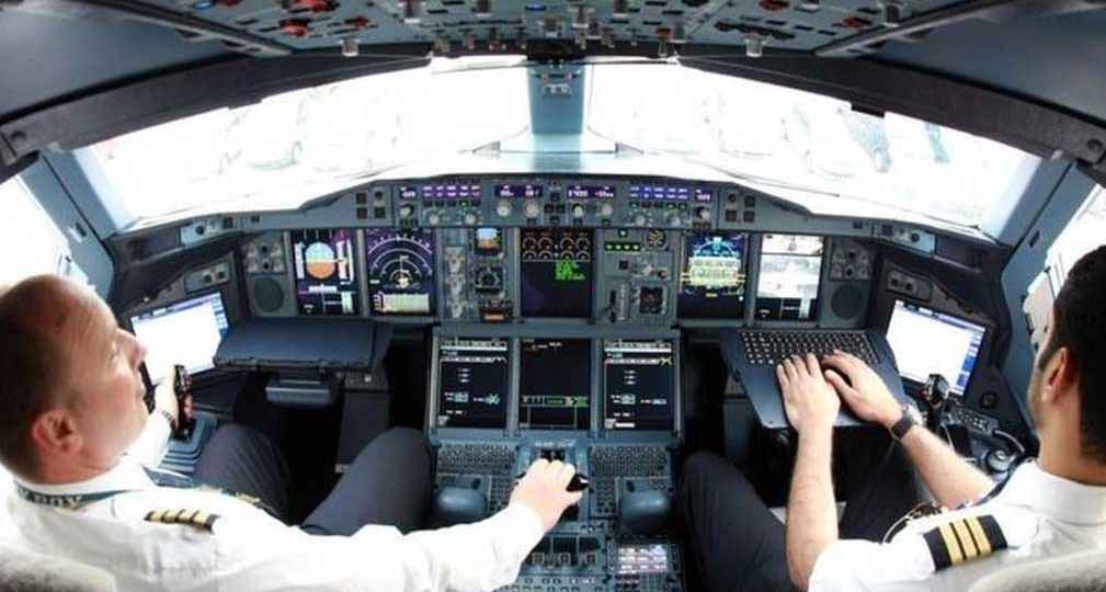 ঢাকার বাইরে পাইলটদের প্রশিক্ষণের সুপারিশ