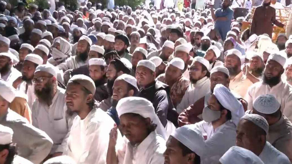 প্রধান উপদেষ্টার সঙ্গে বৈঠকের আশ্বাসে সড়ক ছাড়লেন সাদপন্থীরা