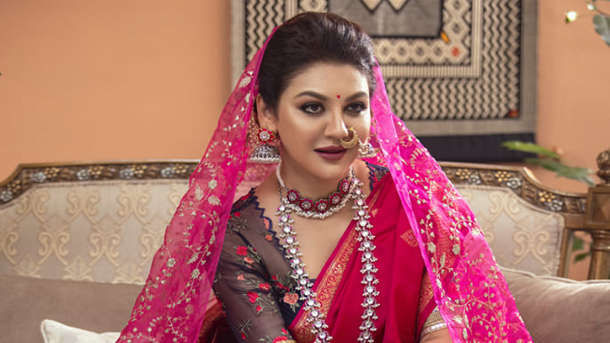 ভাইরাল ‘জামাল কুদু’ গানের সঙ্গে জয়া