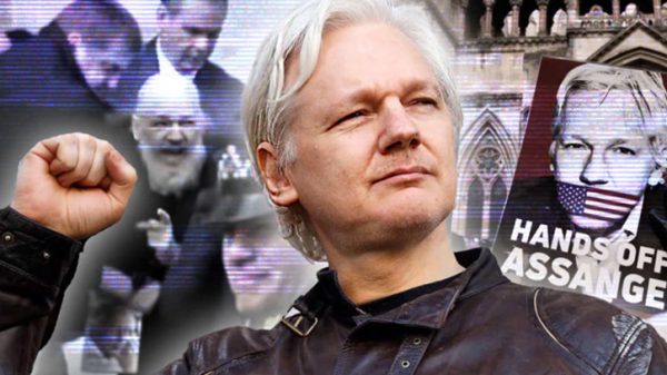Julian Assange 2406250339