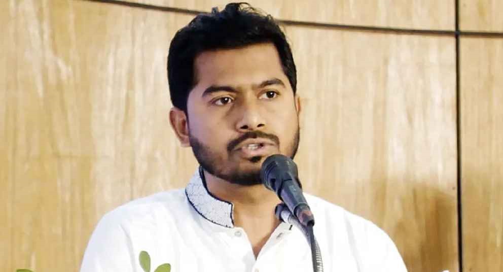 চার ক্যাম্পাসে শিবিরের ভূমিধস জয় রহস্যজনক: নুর