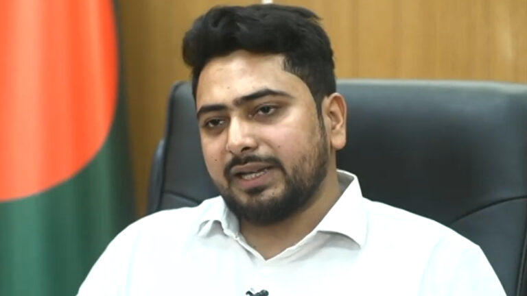 ঢাকা-১১ আসনে তিন কেন্দ্রে এগিয়ে নাহিদ ইসলাম