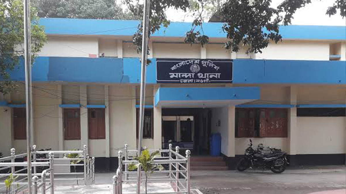 নওগাঁয় অতিরিক্ত মদ্যপানে ৩ যুবকের মৃত্যু