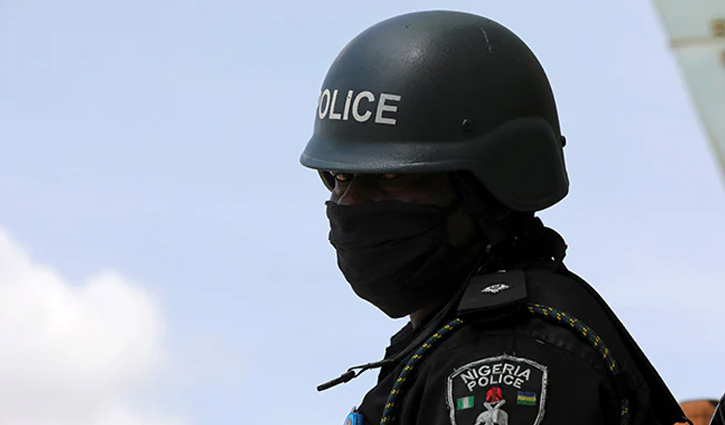 নাইজেরিয়ায় সিরিজ বোমা হামলায় নিহত ১৮