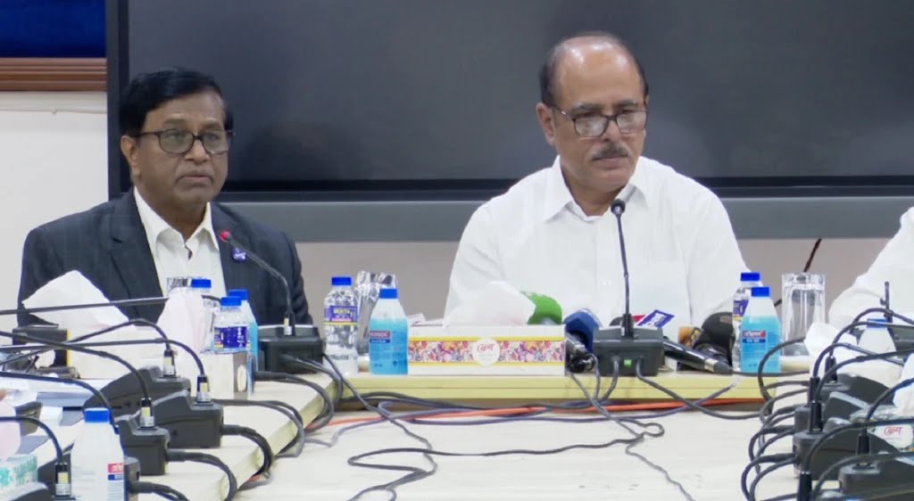 দুর্নীতি আগের চেয়ে বাড়েনি: দুদক চেয়ারম্যান