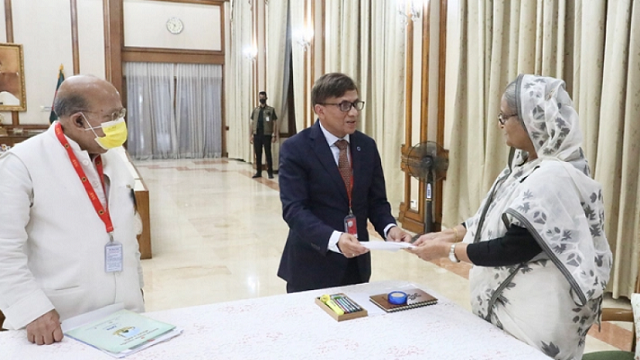 গ্লোবাল অ্যাম্বাসেডর হচ্ছেন প্রধানমন্ত্রী