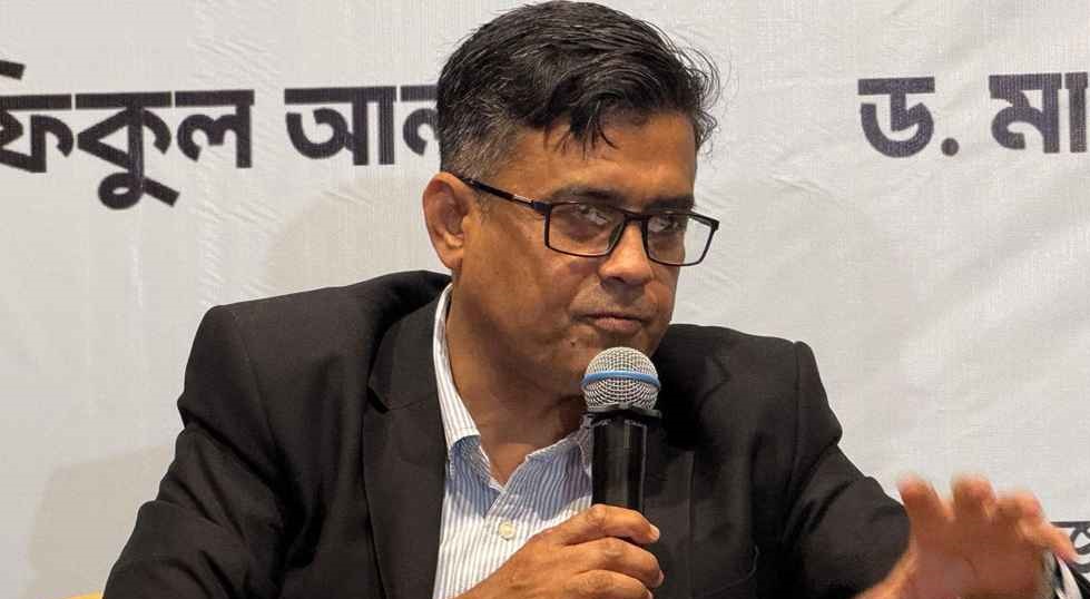 ৬১ শতাংশ ভোটার উপস্থিতি গণতন্ত্রের বড় বার্তা: শফিকুল আলম