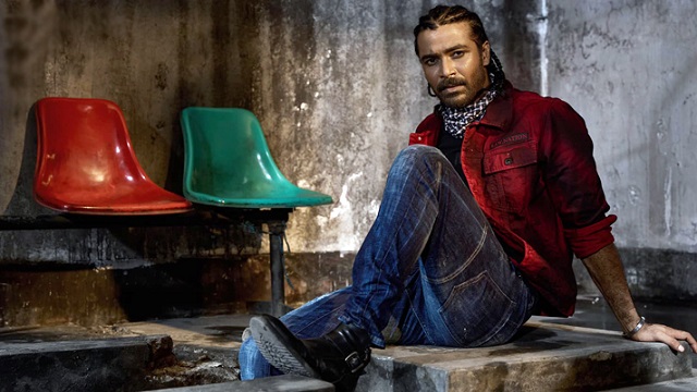 কারা হুমকি দিল শরিফুল রাজকে