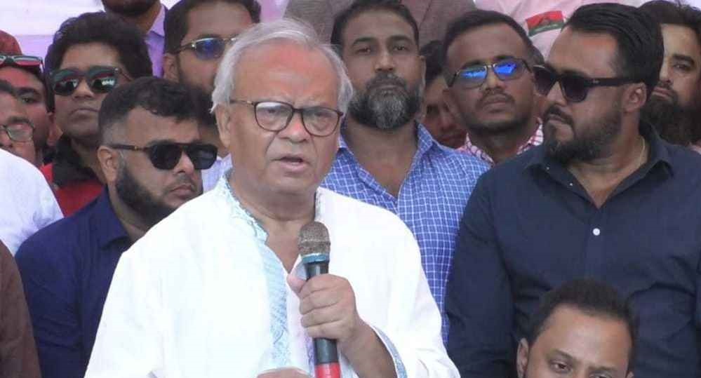 অন্তর্বর্তীকালীন সরকার অবাধ সুষ্ঠু নিরপেক্ষ নির্বাচন দিতে চাচ্ছে: রিজভী