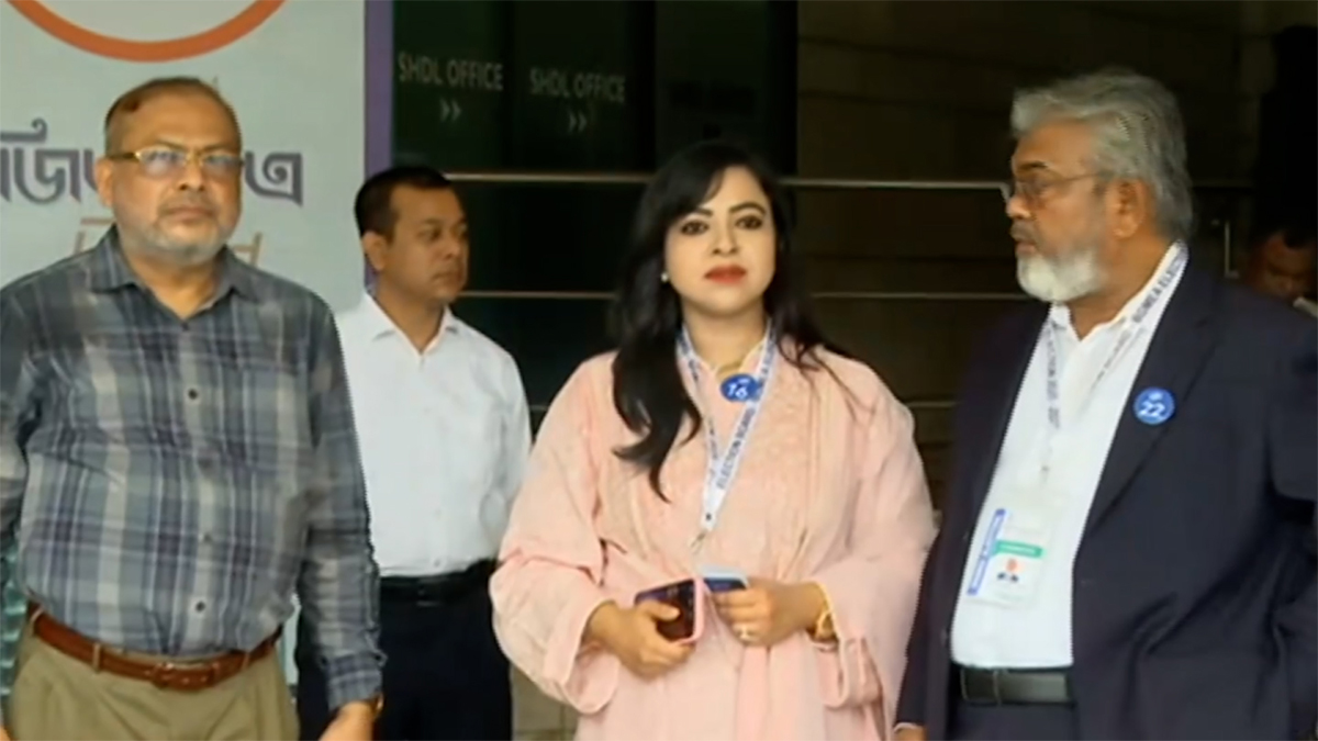 চলছে বিজিএমইএ’র পরিচালনা পর্ষদের ভোটগ্রহণ