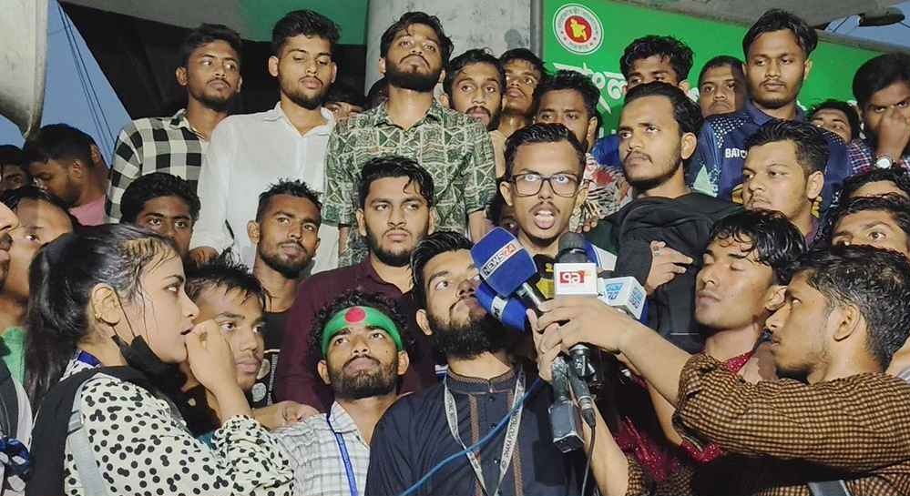 এবার রেলপথ অবরোধের ঘোষণা পলিটেকনিক শিক্ষার্থীদের