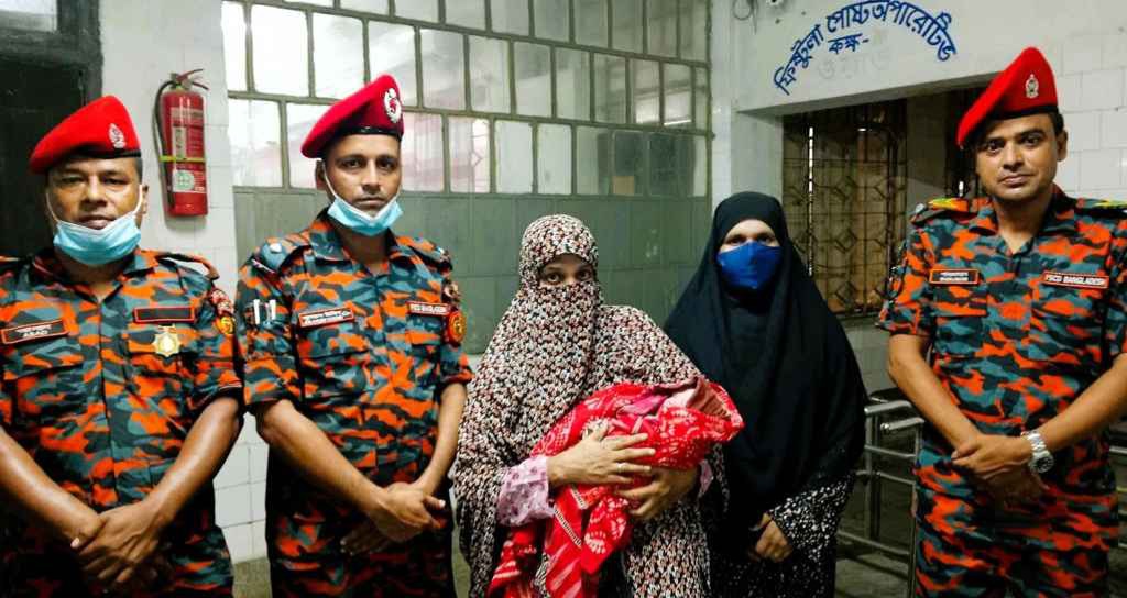 দেশের জন্য উৎসর্গ প্রাণ, সন্তানের মুখ দেখা হলো না বাবার