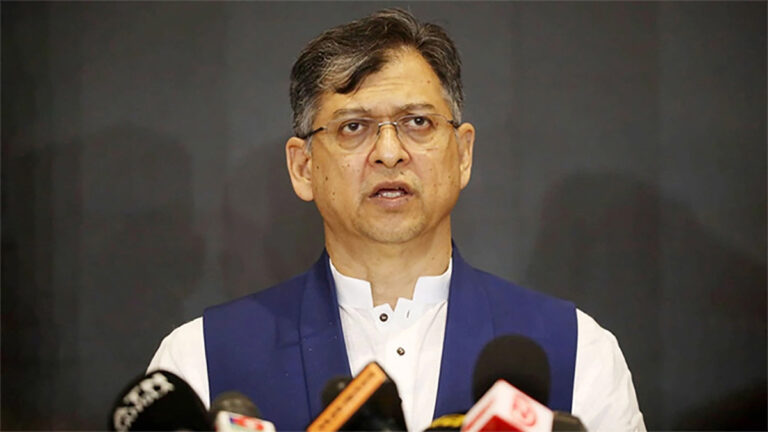 যারাই ষড়যন্ত্র করবে জনগণ তাদের প্রতিহত করবে: সালাহউদ্দিন