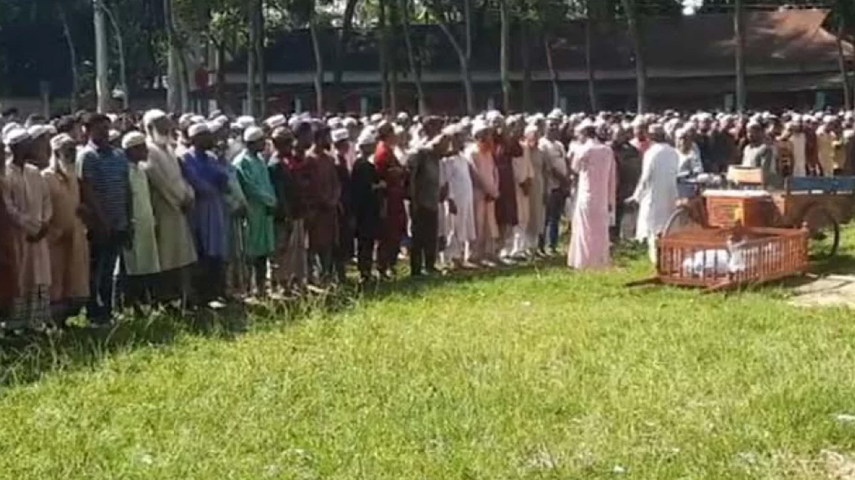 চিরনিদ্রায় শায়িত হলেন কোটা আন্দোলনে নিহত আবু সাঈদ