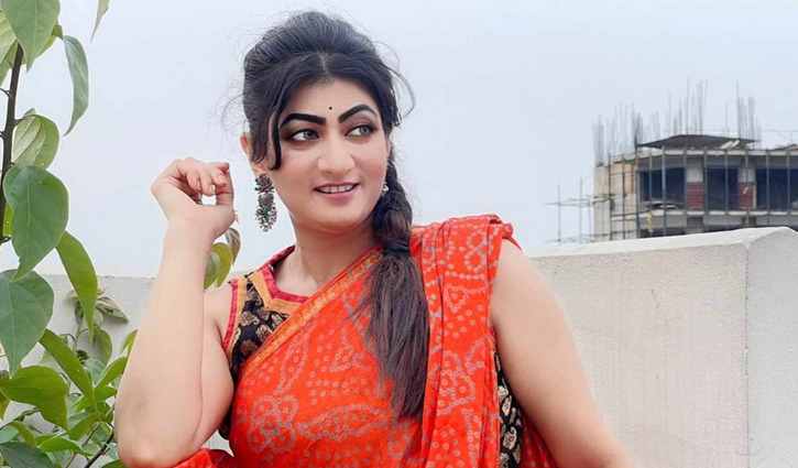 অভিনেত্রী সীমানা মারা গে‌ছেন