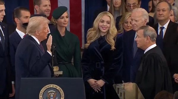 Trump Takes Oath 2501202334