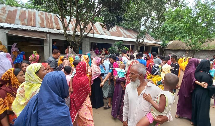 রংপুরে সেপটিক ট্যাংকে পড়ে ৩ জনের মৃত্যু