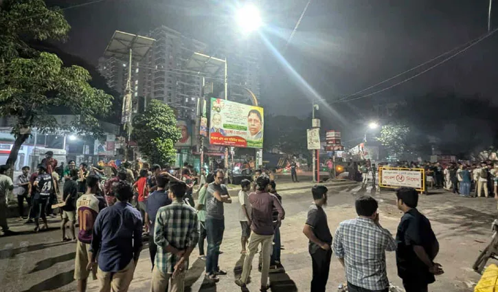 মধ্য রাতে ঢাবি-ঢাকা কলেজ শিক্ষার্থীদের সংঘর্ষ