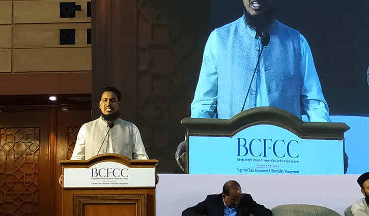 গণমাধ্যমে মতাদর্শভিত্তিক নিয়োগ বন্ধের তাগিদ আখতার হোসেনের