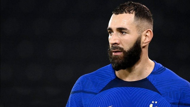 বিশ্বকাপ থেকে ছিটকে গেলেন বেনজেমা